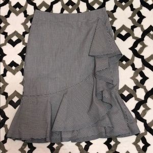NEW Banana Republic Ruffled Mermaid Pencil Skirt